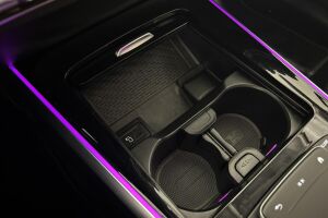Mercedes-Benz EQB esikatselu 19