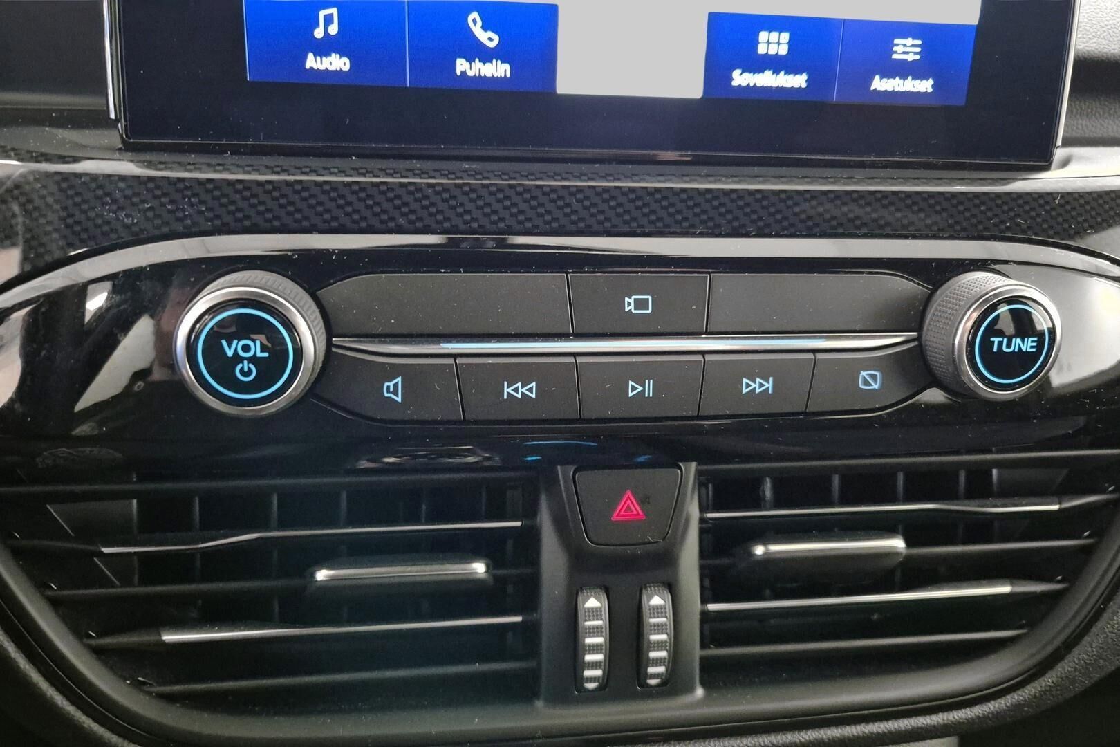 Ford Kuga iso kuva 16