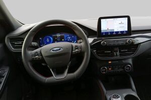 Ford Kuga esikatselu 2