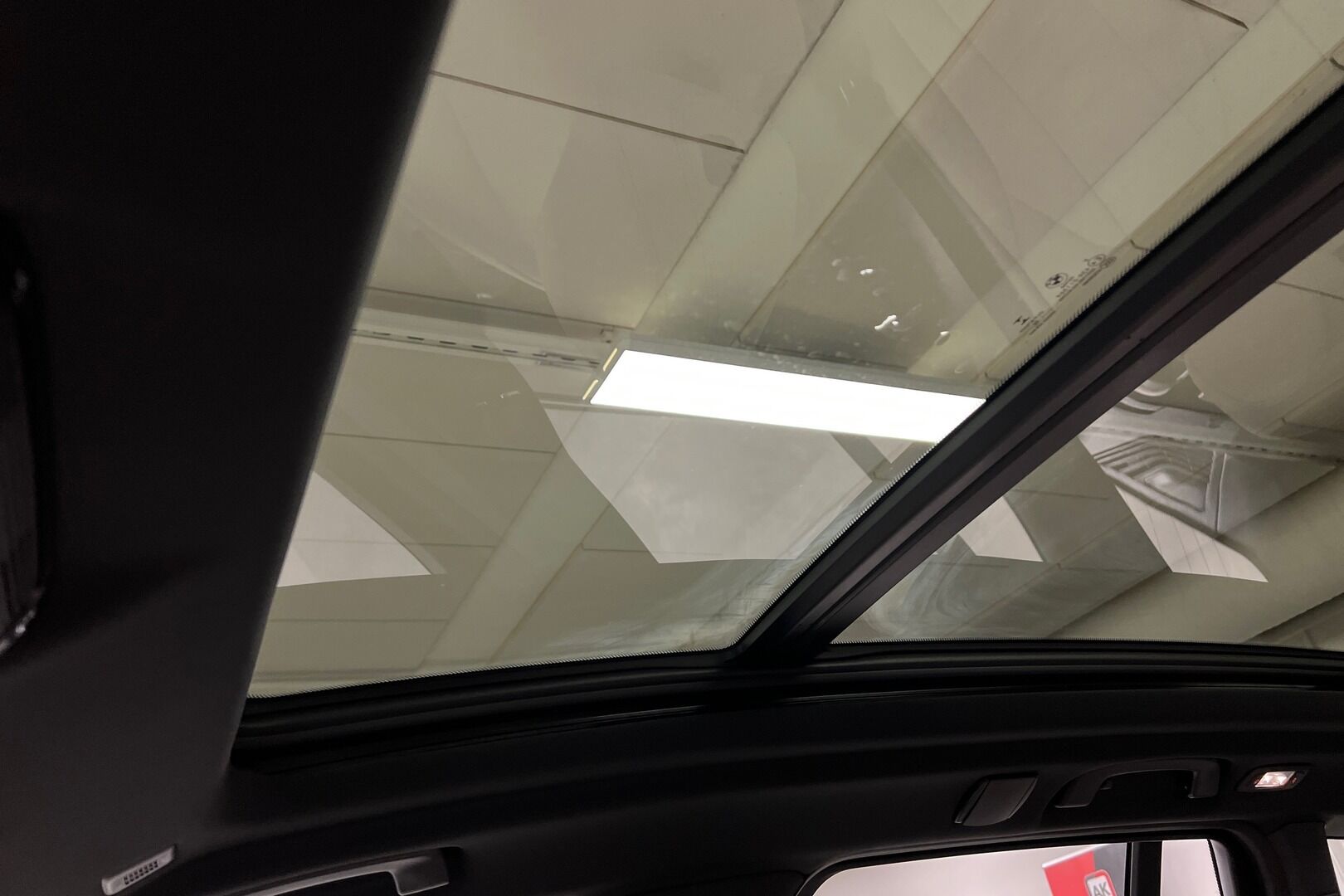BMW iX3 iso kuva 17