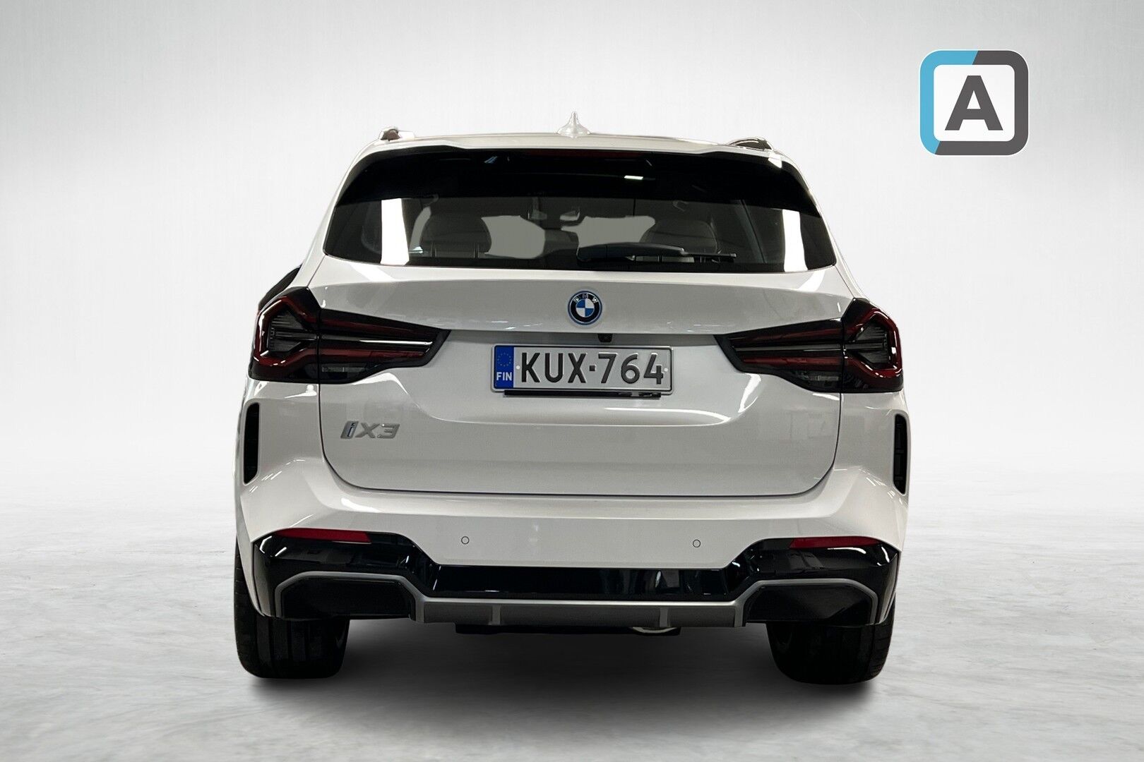 BMW iX3 iso kuva 2