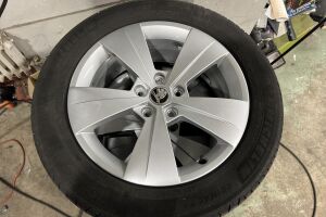 Skoda Superb esikatselu 20