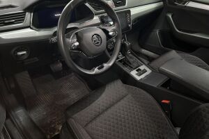 Skoda Superb esikatselu 2