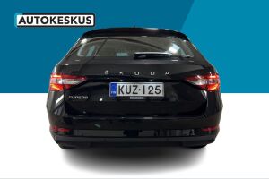 Skoda Superb esikatselu 6