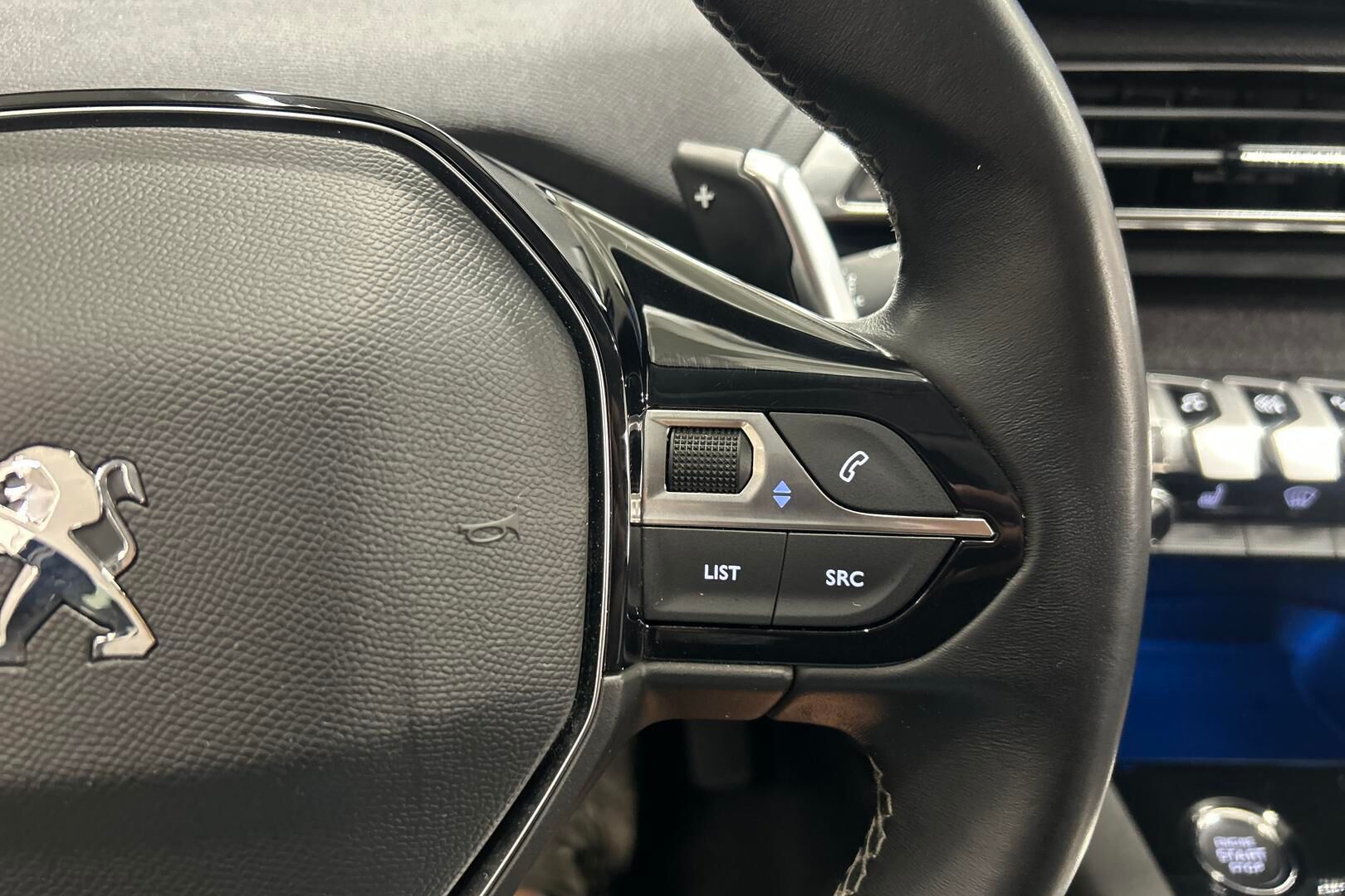 Peugeot 3008 iso kuva 21