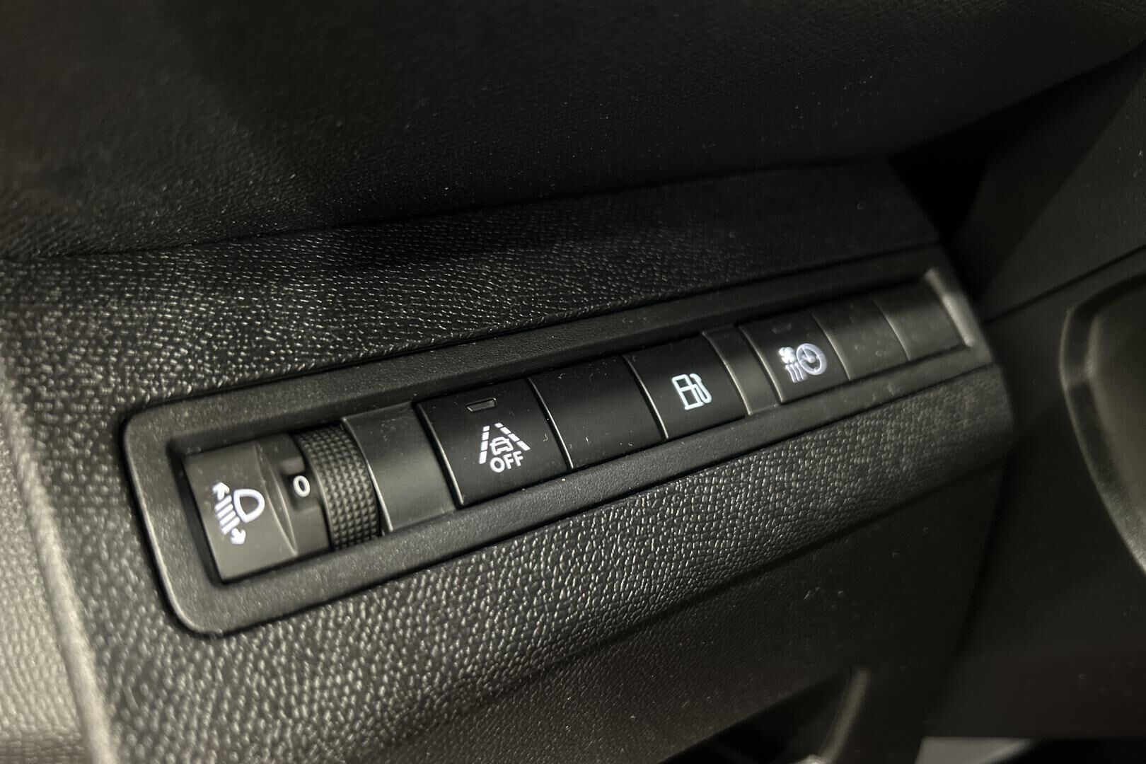 Peugeot 3008 iso kuva 17