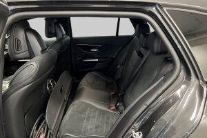 Mercedes-Benz C esikatselu 10