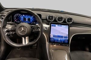 Mercedes-Benz C esikatselu 11