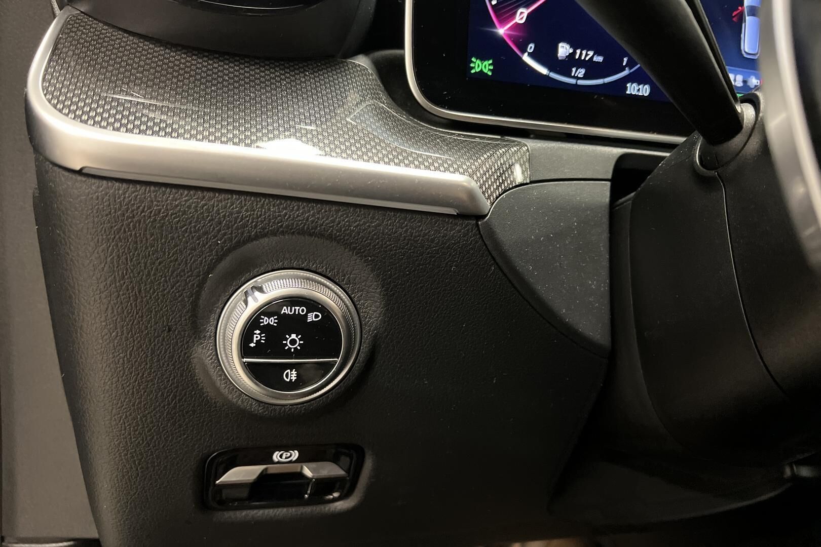 Mercedes-Benz C iso kuva 20