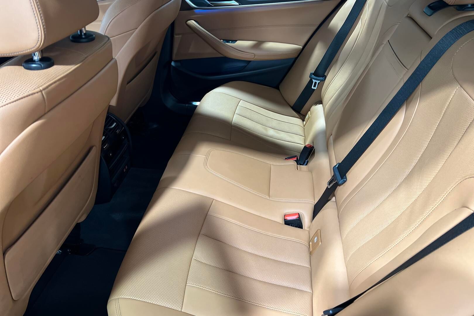 BMW 5-sarja iso kuva 10