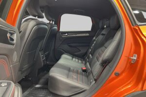 Renault Arkana esikatselu 10