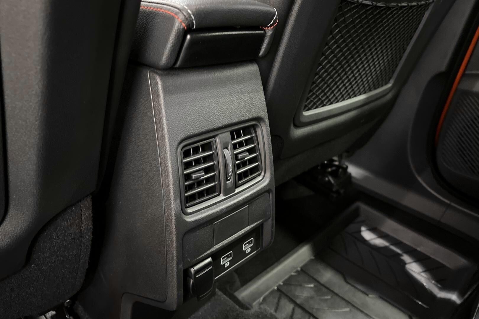 Renault Arkana iso kuva 31