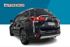 Mitsubishi Outlander PHEV esikatselu 7