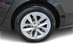 Skoda Octavia esikatselu 13
