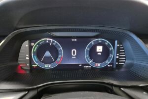Skoda Octavia esikatselu 14