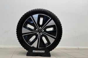 Polestar 2 esikatselu 36
