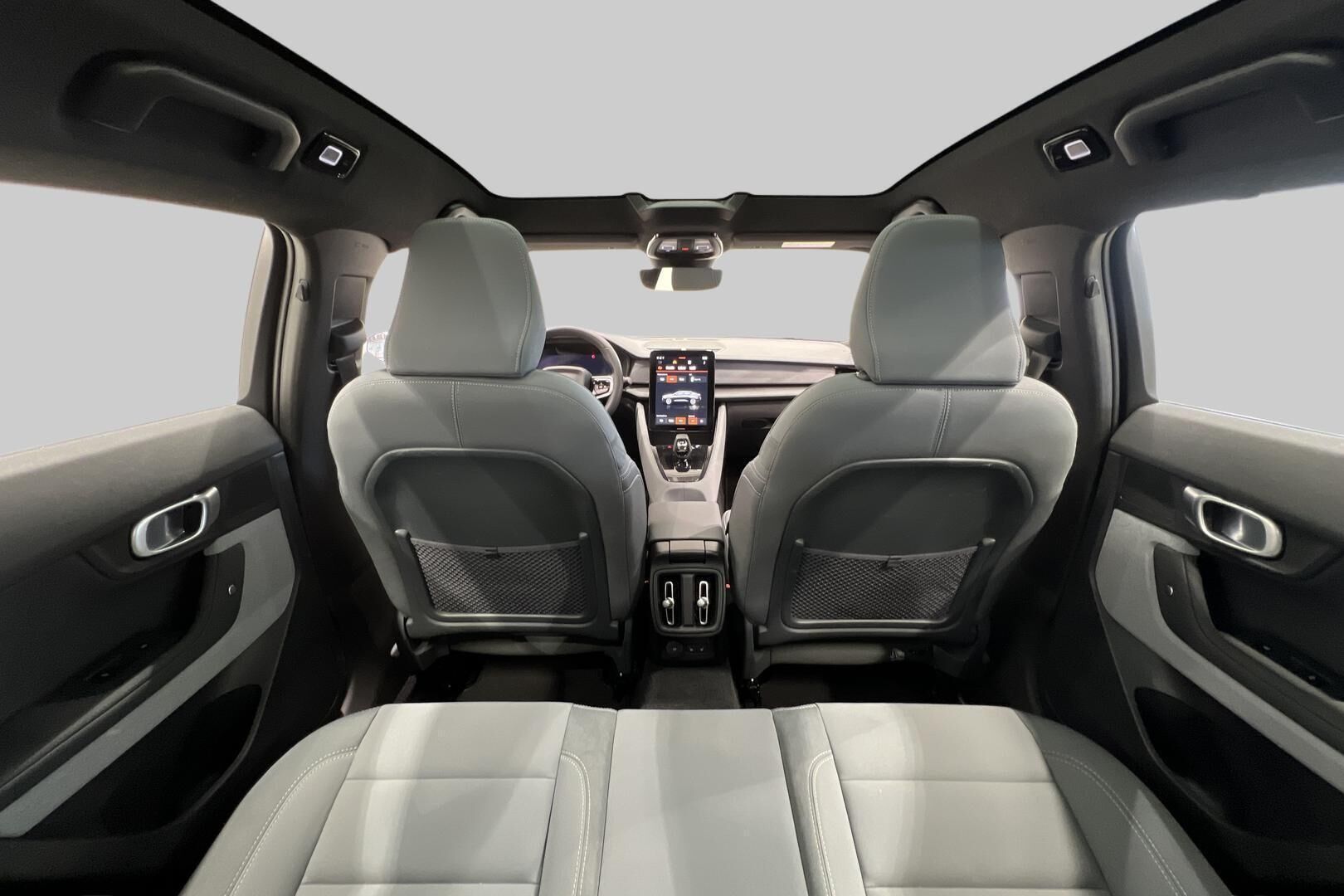 Polestar 2 iso kuva 38