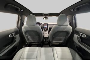 Polestar 2 esikatselu 38