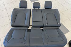 Land Rover Defender esikatselu 12