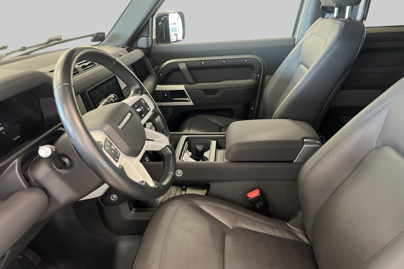 Land Rover Defender iso kuva 17