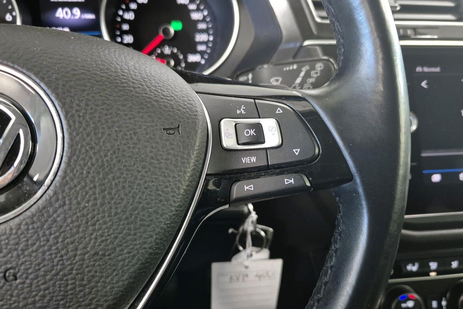 Volkswagen Tiguan Allspace iso kuva 13