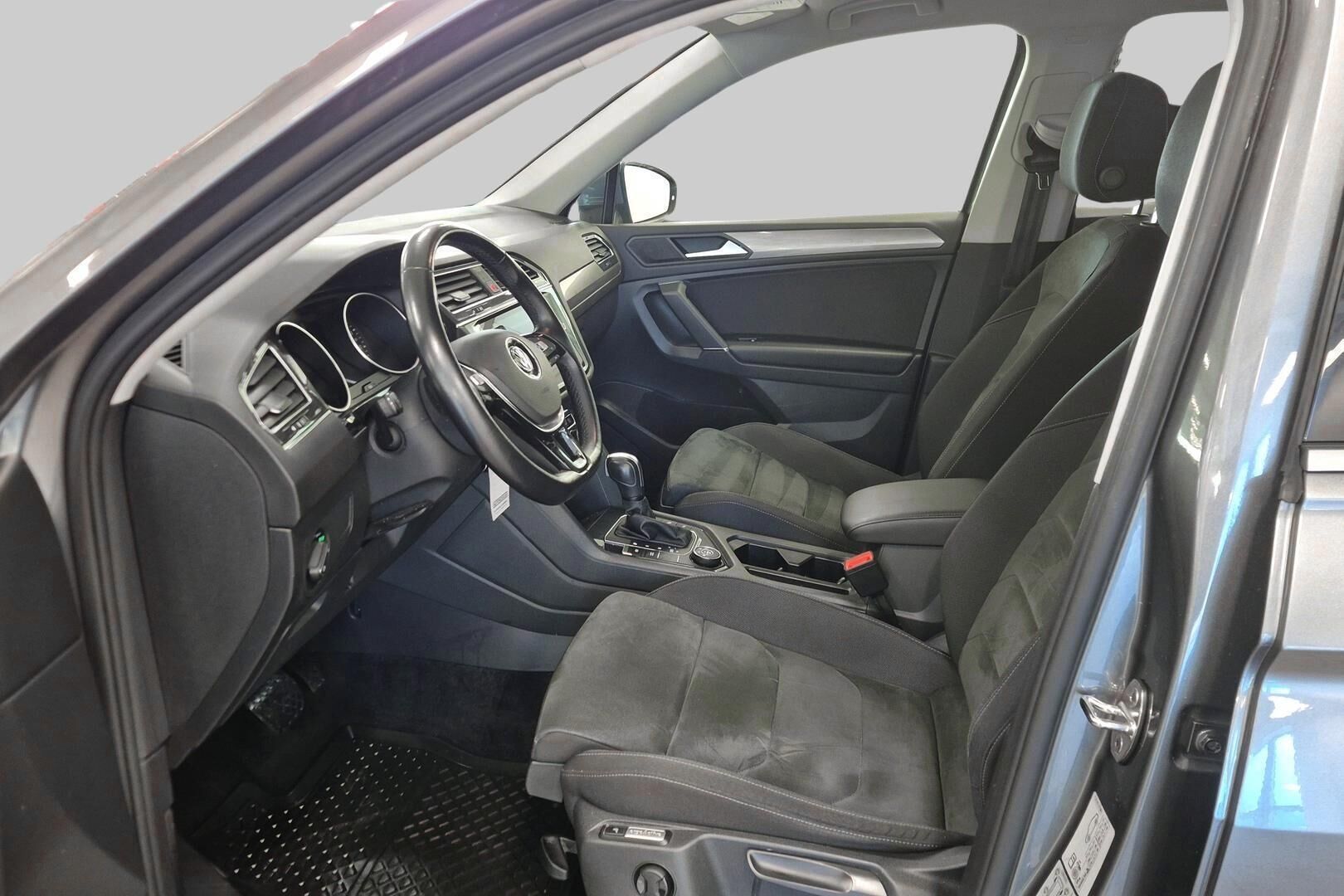 Volkswagen Tiguan Allspace iso kuva 6