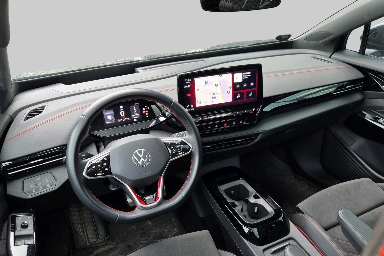 Volkswagen ID.4 iso kuva 2