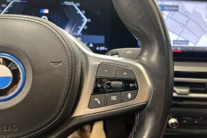 BMW i4 esikatselu 15