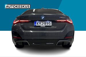 BMW i4 esikatselu 5
