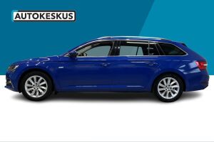 Skoda Superb esikatselu 2