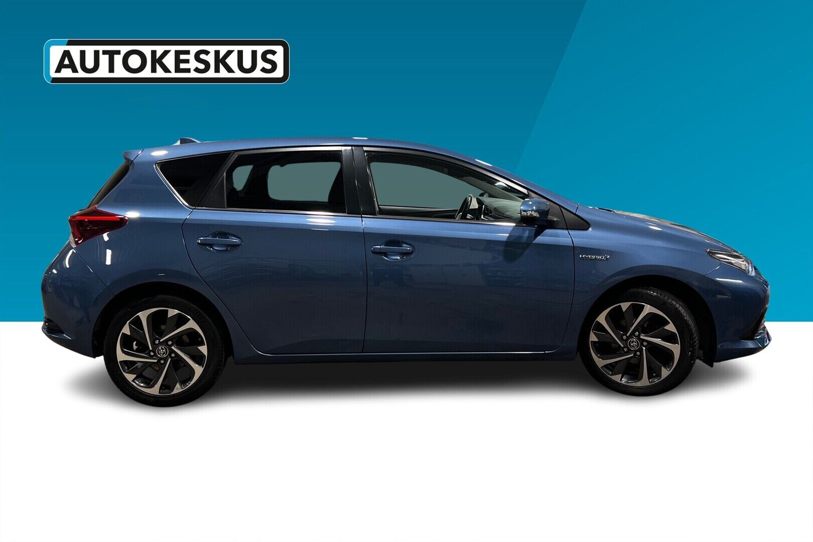 Toyota Auris iso kuva 16