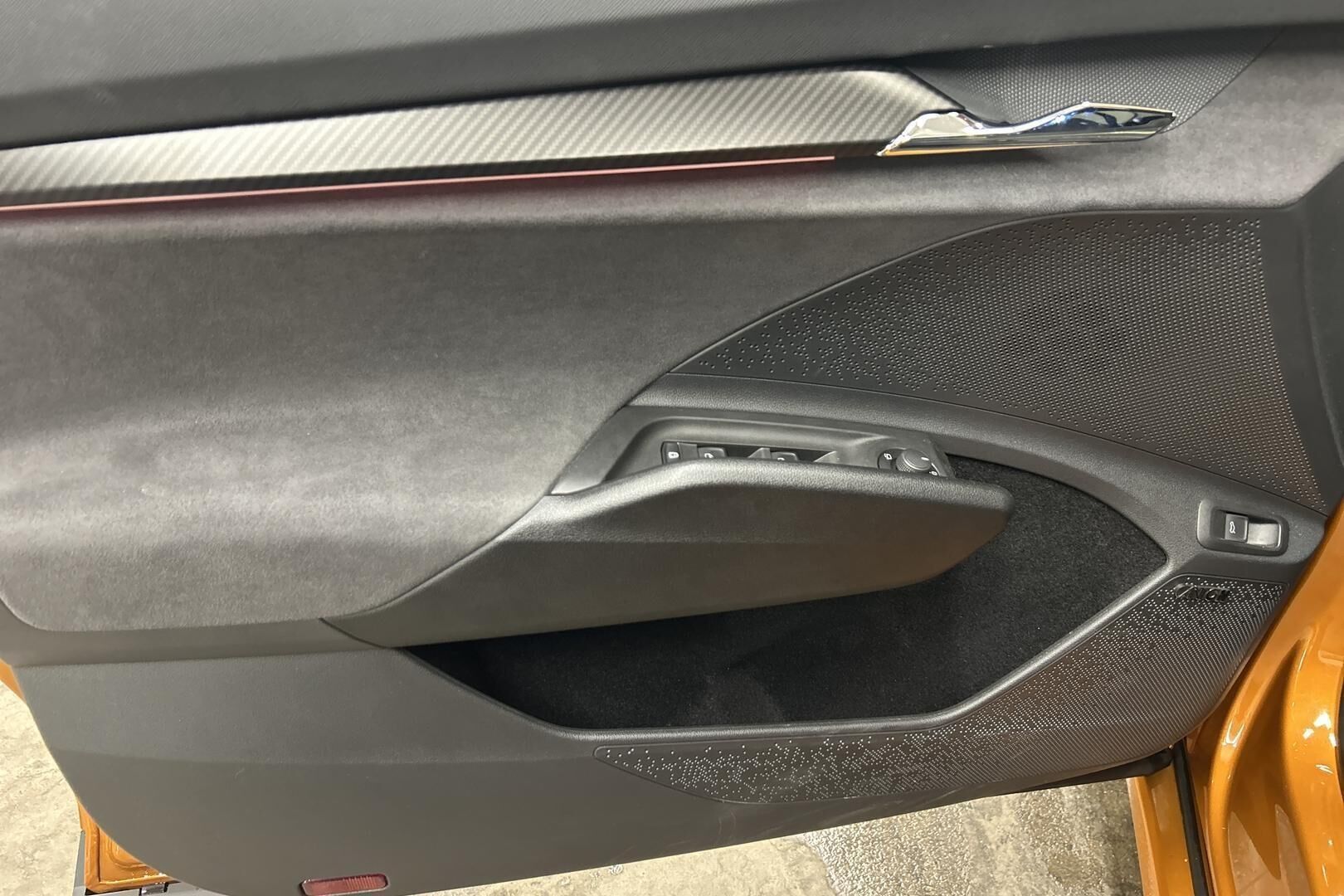 Skoda Enyaq iso kuva 13