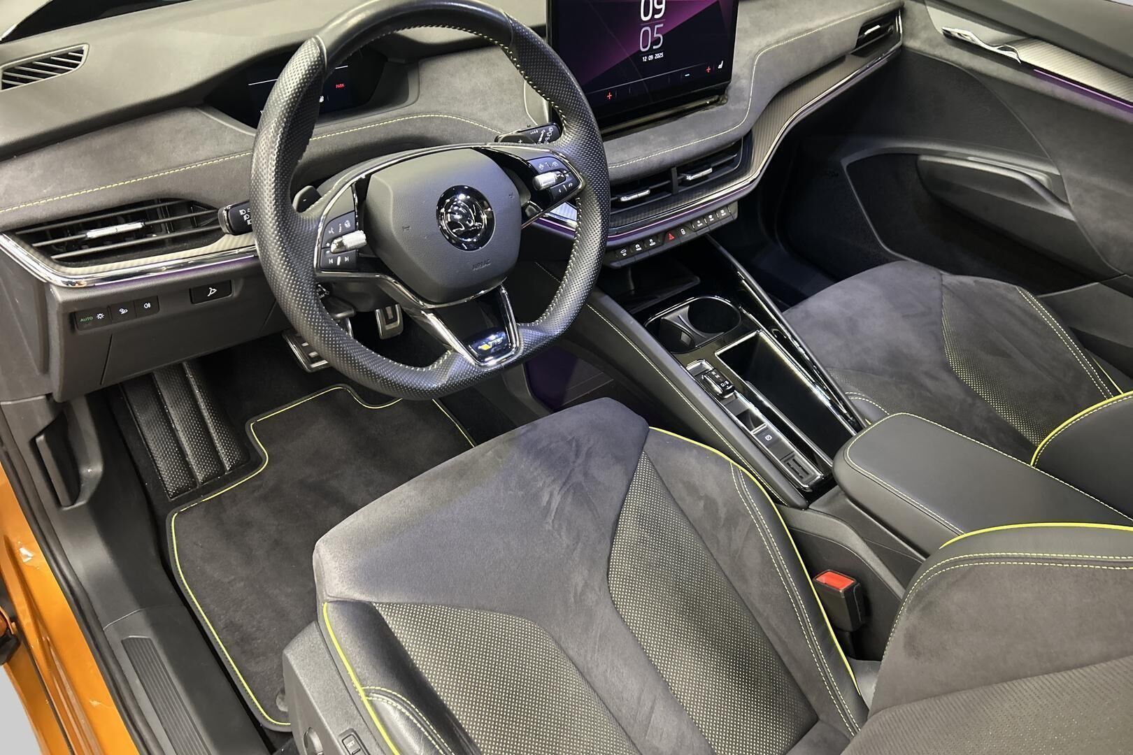 Skoda Enyaq iso kuva 8