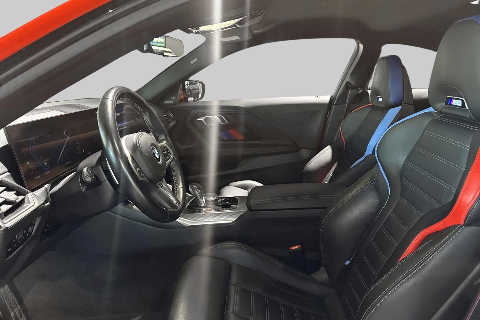 BMW M2 iso kuva 6