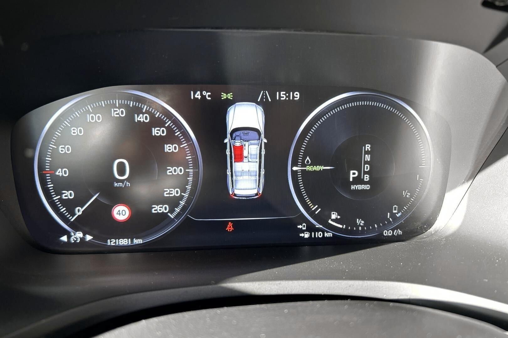 Volvo V60 iso kuva 10