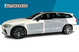 Volvo V60 esikatselu 25