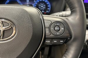 Toyota RAV4 esikatselu 15