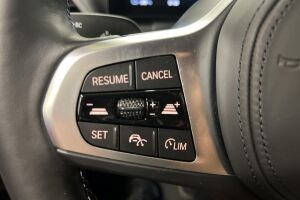 BMW i4 esikatselu 11