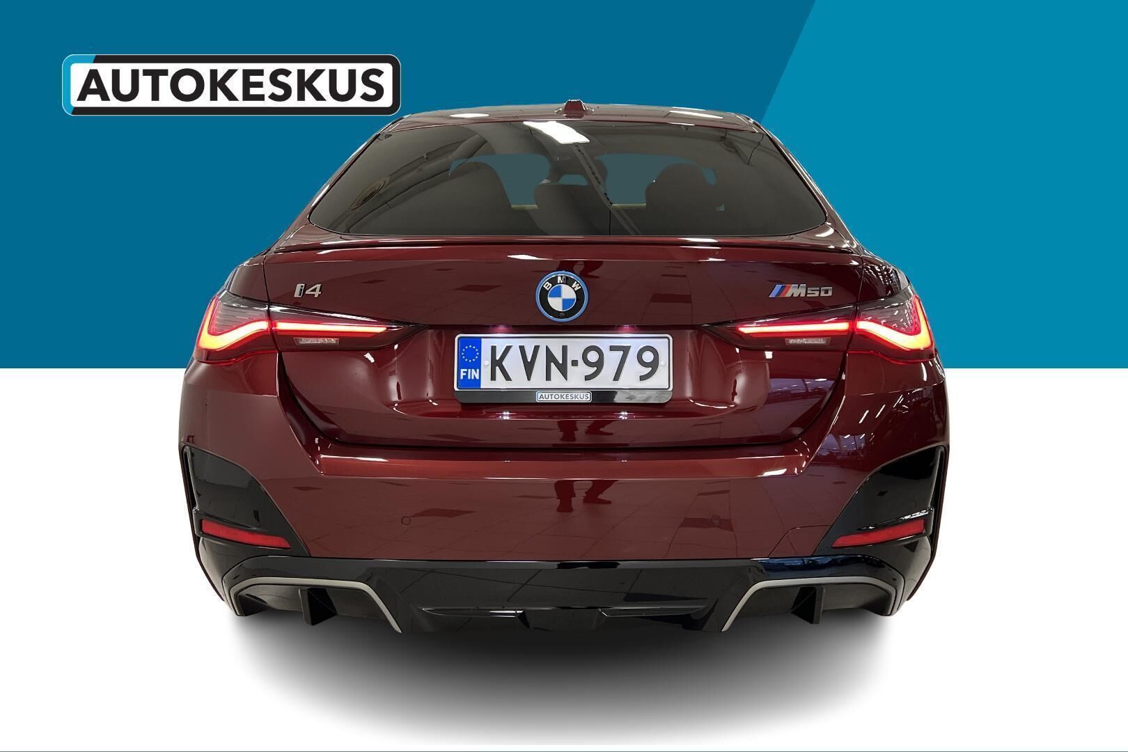 BMW i4 iso kuva 5