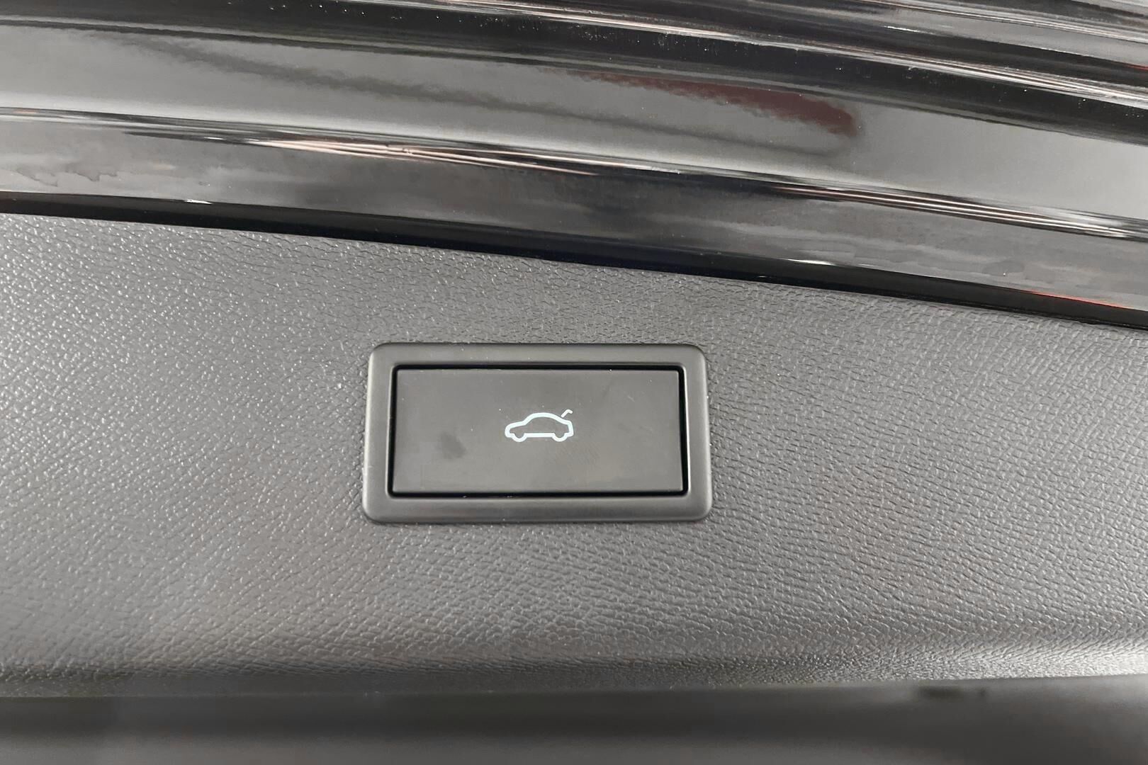 Cupra LEON SPORTSTOURER iso kuva 14