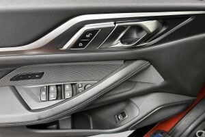 BMW i4 esikatselu 20