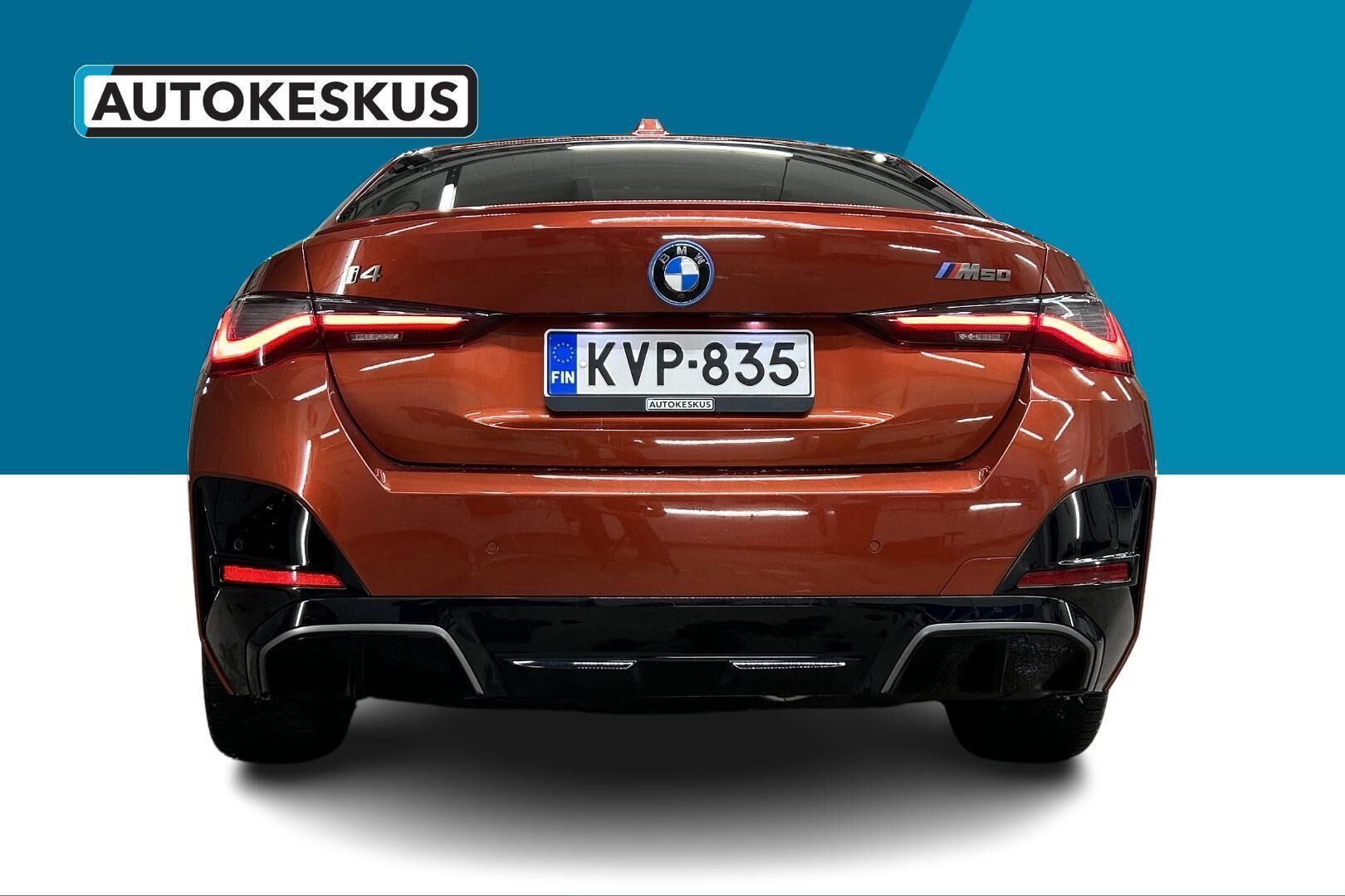 BMW i4 iso kuva 5