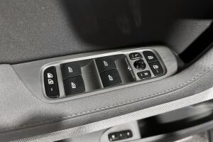 Polestar 2 esikatselu 14