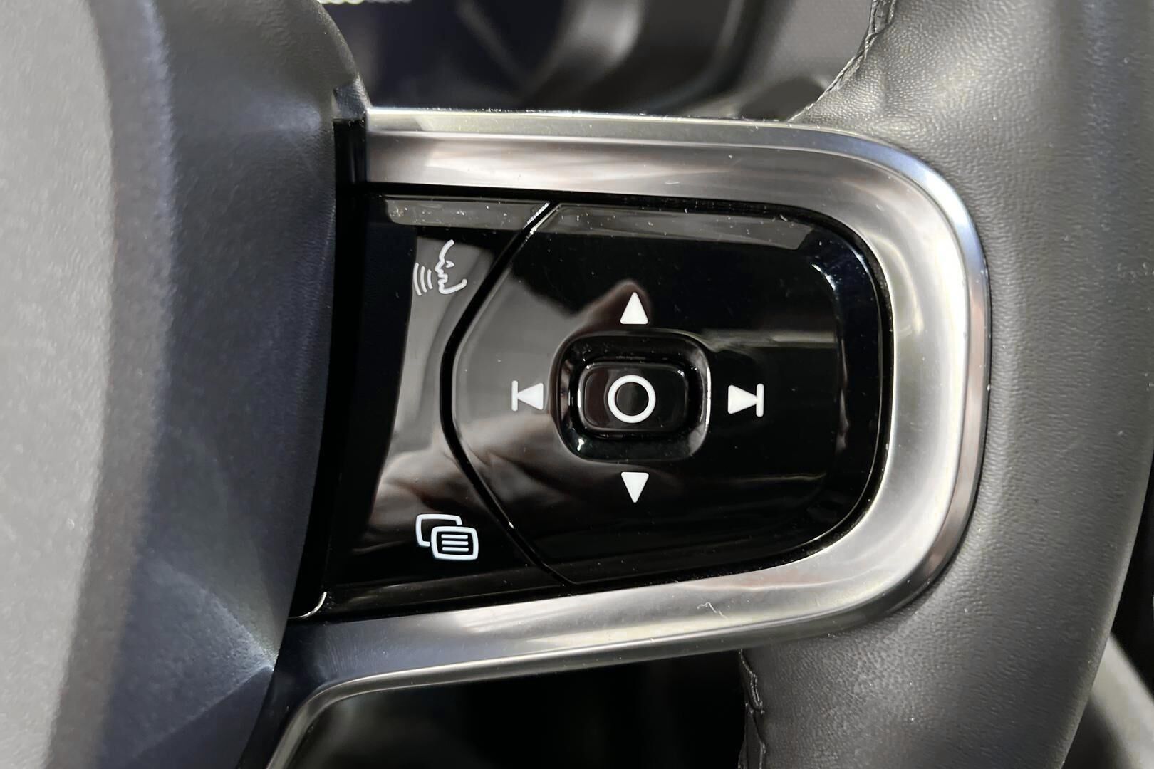 Polestar 2 iso kuva 26