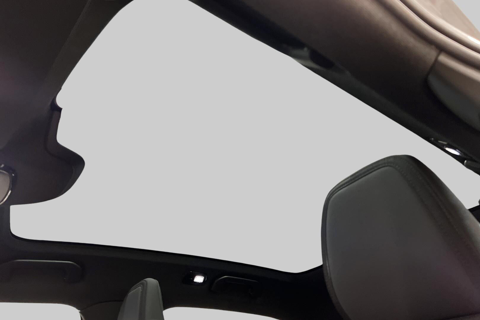 Polestar 2 iso kuva 22