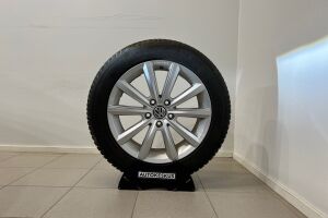 VOLKSWAGEN GOLF esikatselu 3