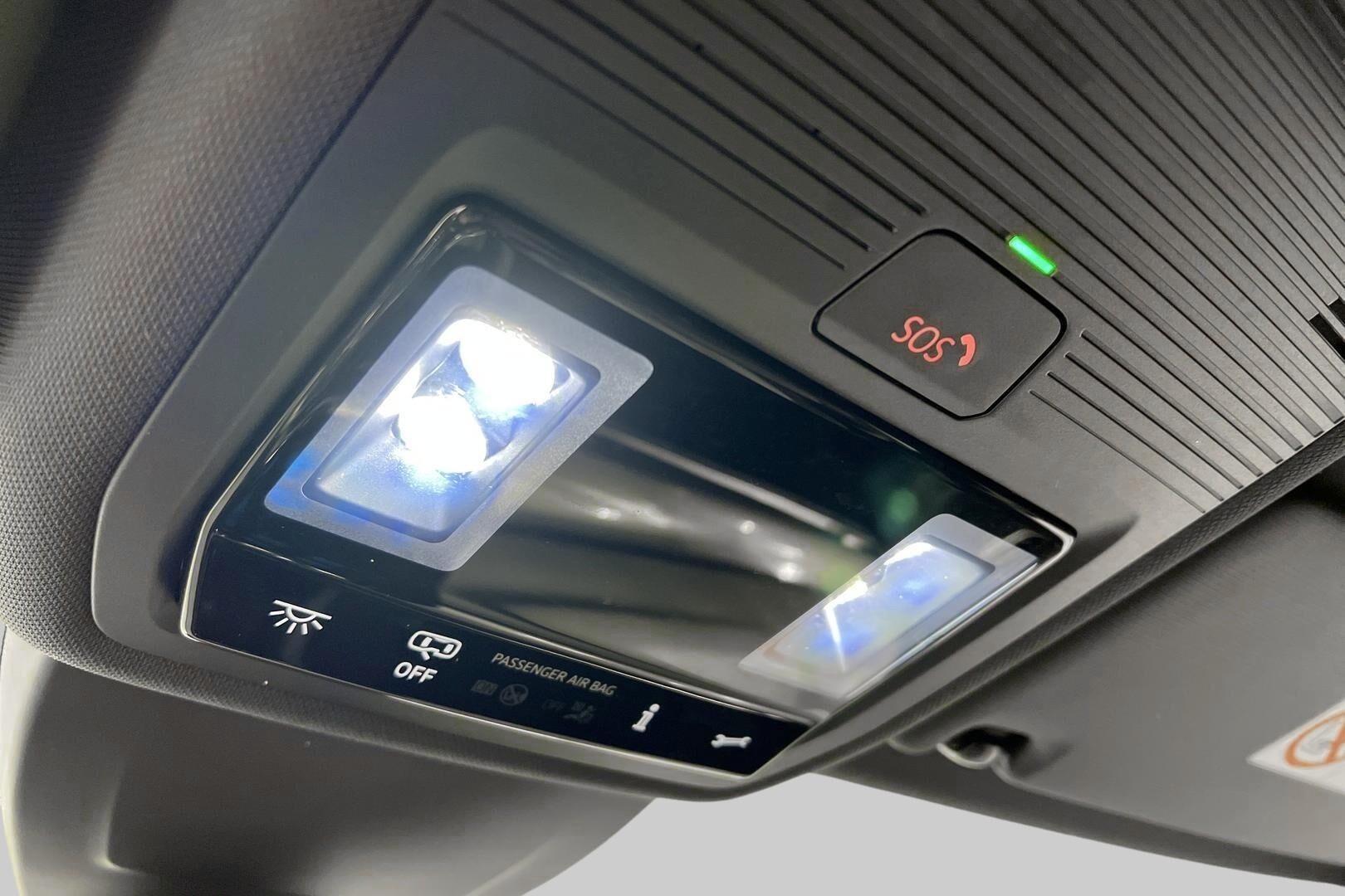 VOLKSWAGEN GOLF iso kuva 29