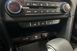 Kia Ceed esikatselu 19