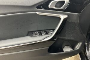 Kia Ceed esikatselu 23