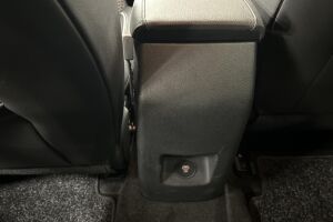 Kia Ceed esikatselu 24